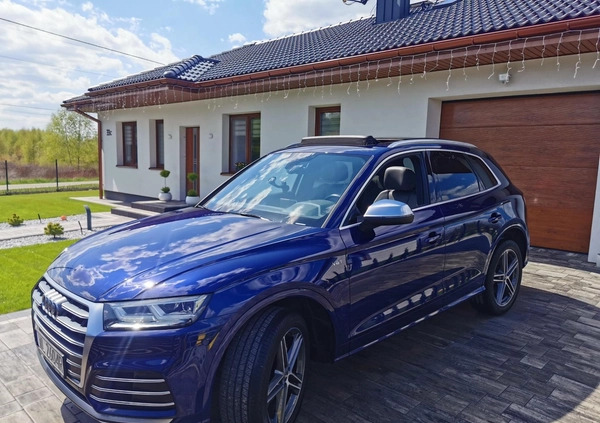 Audi SQ5 cena 166000 przebieg: 55000, rok produkcji 2018 z Legionowo małe 172